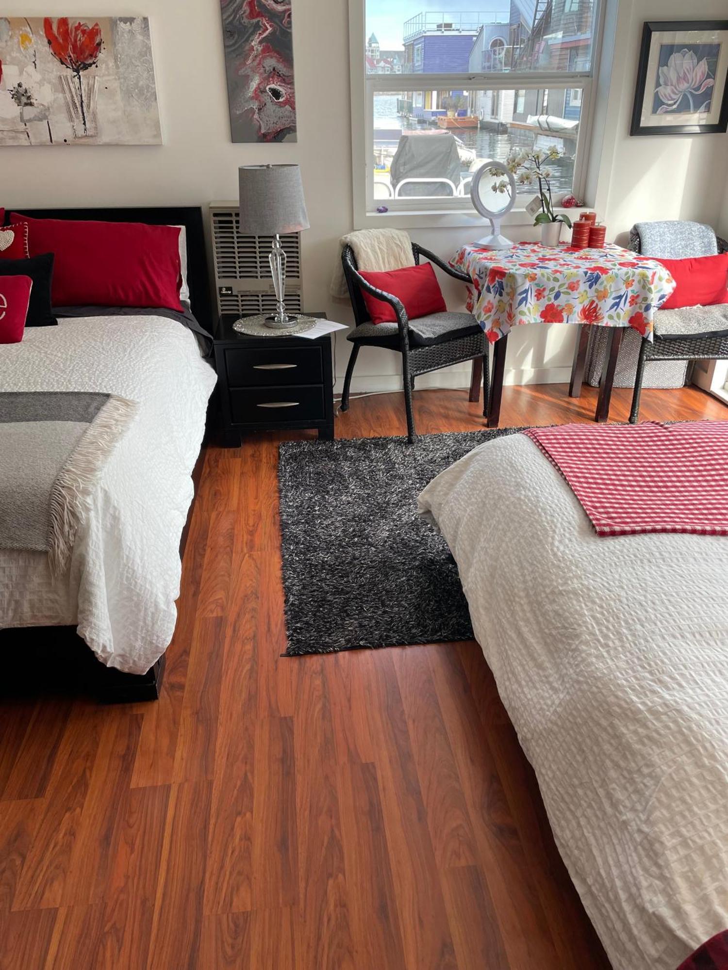 Bed & Breakfast A Float Home B&B In Fisherman'S Wharf 2*