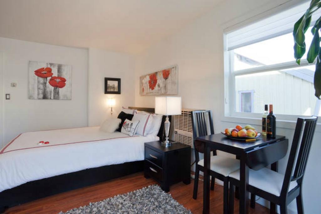 Bed & Breakfast A Float Home B&B In Fisherman'S Wharf Victoria