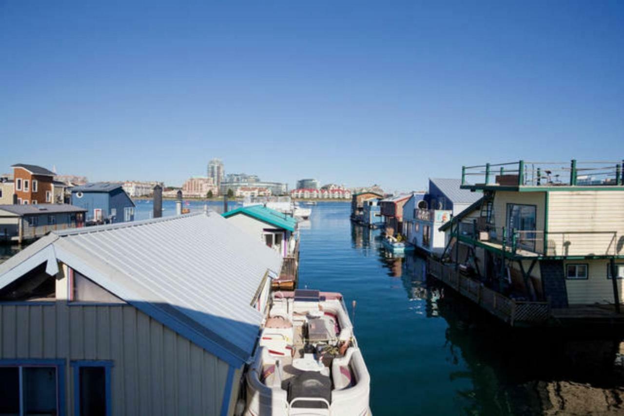 A Float Home B&B In Fisherman'S Wharf Bed & Breakfast 2*